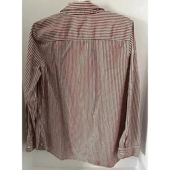 Women’s Gap Shirt Medium Boyfriend Fit Button Up Collared Red White Str… - Picture 2 of 10